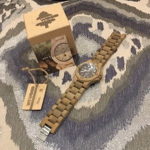 Gorgeous Unique Wooden Watch